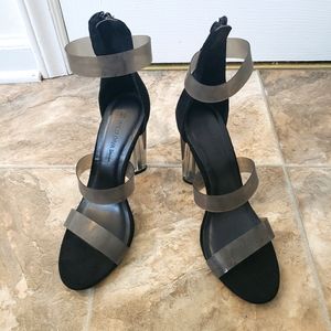 💥Black Heels With Clear Straps💥
